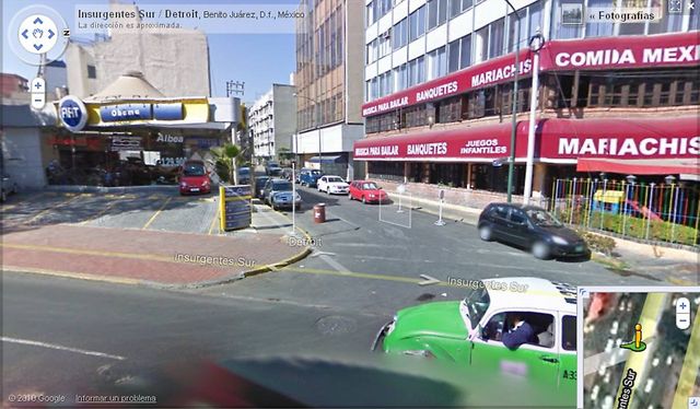 Calle Detroit.